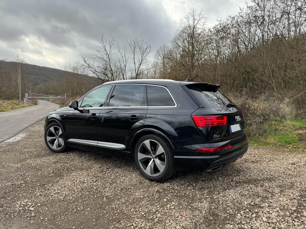 Audi Q7 Avus Extended 3,0L V6 TDI 272cv TipTronic 8 Quattro