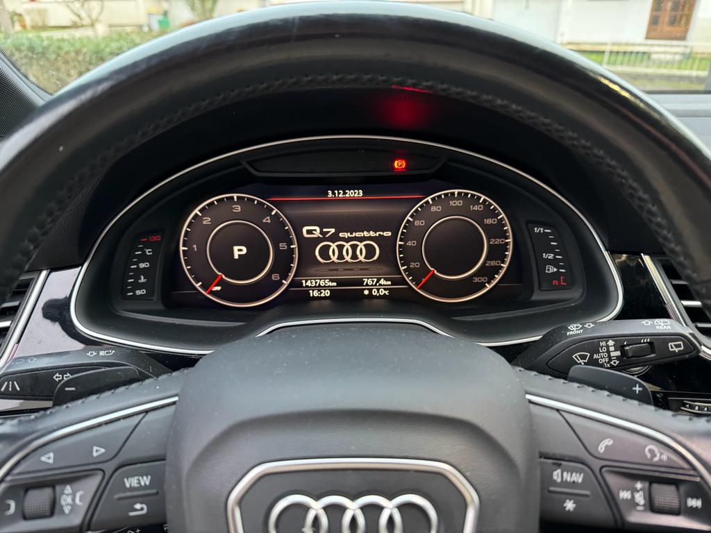 Audi Q7 Avus Extended 3,0L V6 TDI 272cv TipTronic 8 Quattro